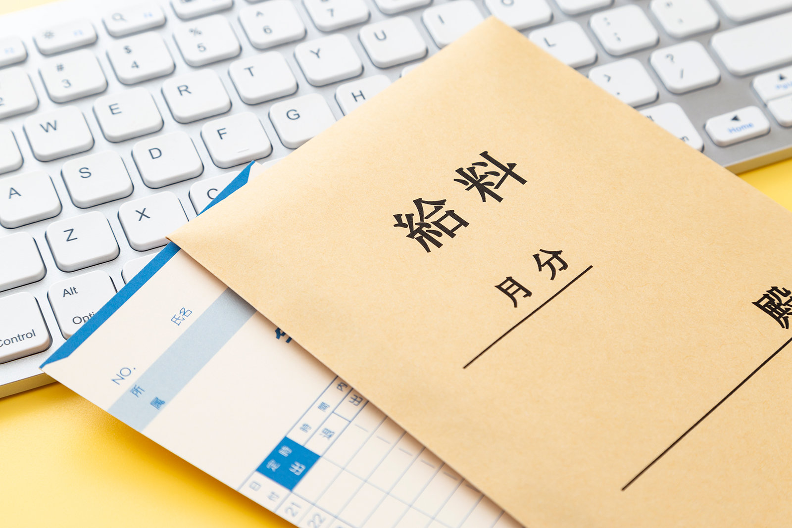 事業主が押さえておきたい「法定三帳簿」とは